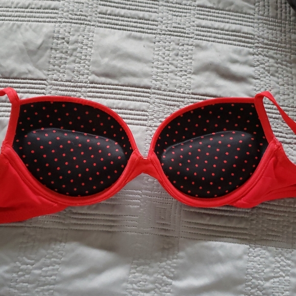 Bra - Picture 2 of 4